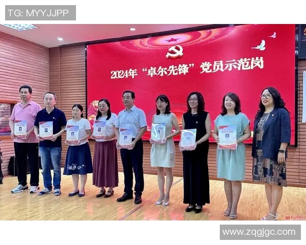 陈军谈羽毛球生涯：从初学者到世界冠军的心路历程与成长故事